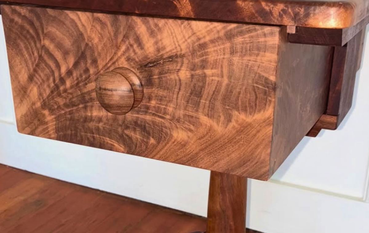 Walnut Candle Stand detail